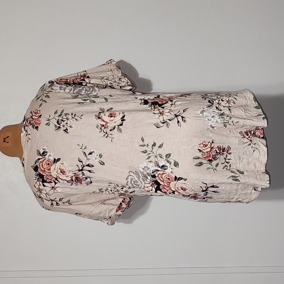 Maurices 24/7 Floral Tee Size Xtra Large - Picture 2 of 4